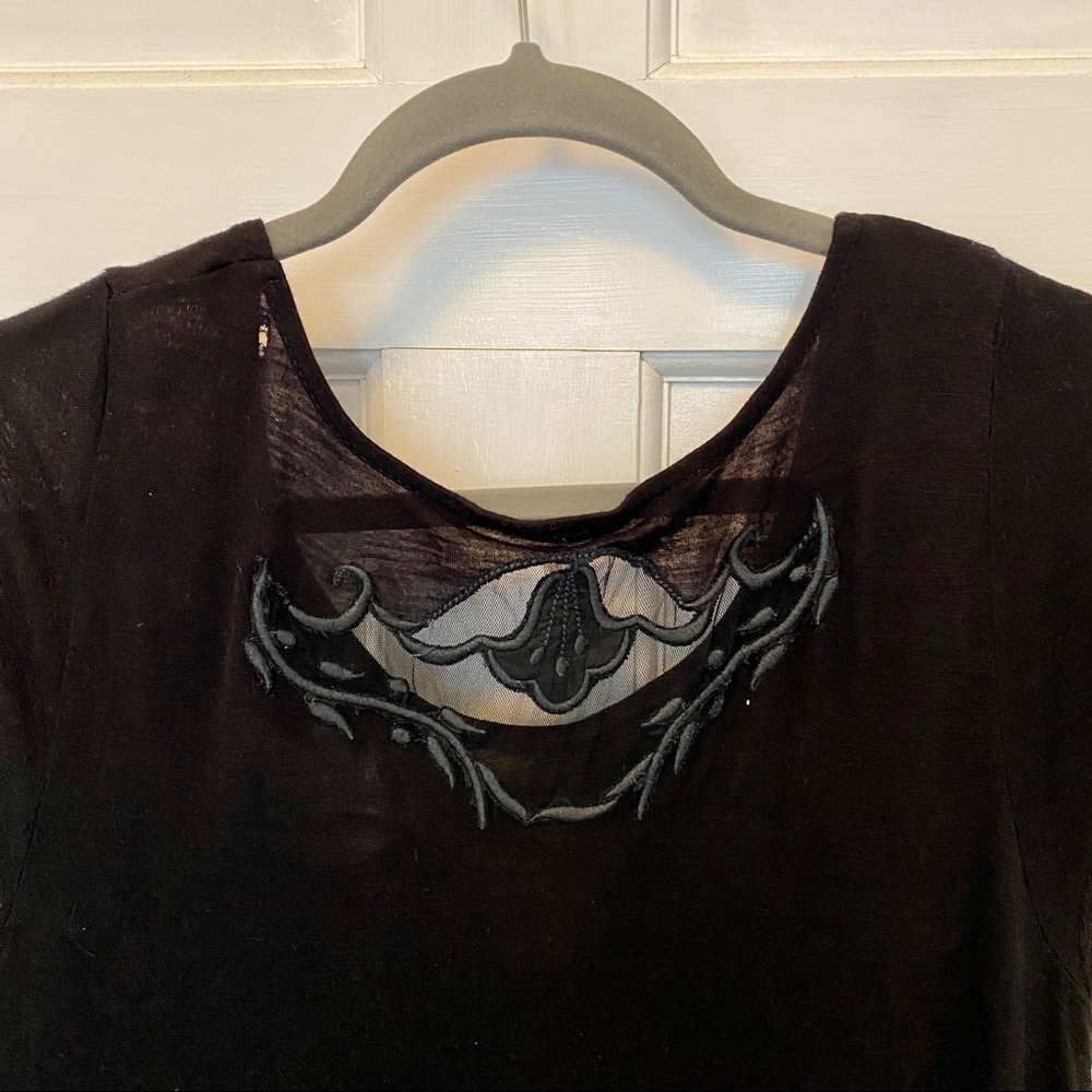 Free People Black Short Sleeve Top with Lace Inserts M - Picture 3 of 8